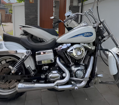 Harley-Davidson 2000-2016 Dyna Street Bob Exhaust Full System 2-1