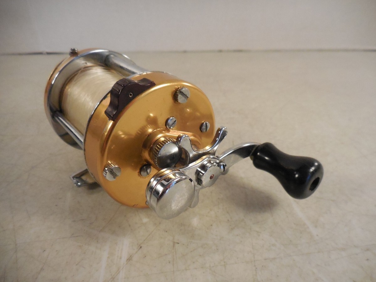 Vtg Penn 930 Levelmatic Bait Casting Reel USA Working | eBay