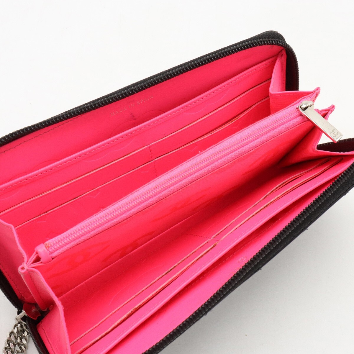 Rank AB Chanel Long Wallet Cambon Line Round Zipper Used