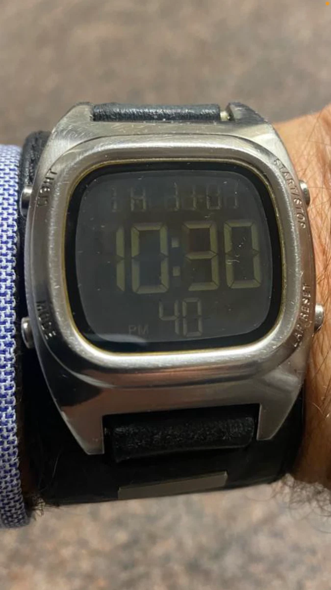 Vintage NIXON Digital Watch CTRL ALT DEL With Original Strap New Battery