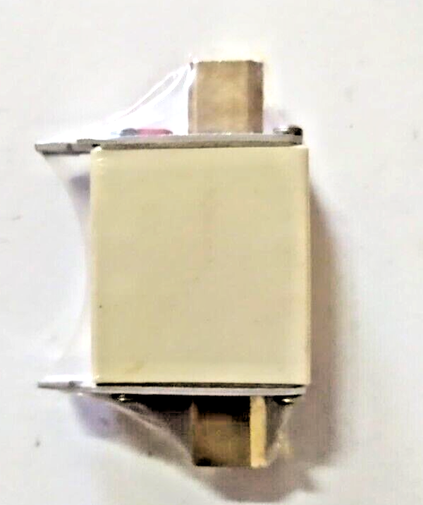 Fusible Carré Haute Vitesse Eaton Bussmann 170M1751 – 32A, 750V – Pour Protections électriques Industrielles