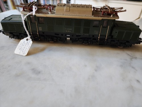 Marklin 3022 HO Scale - Vintage DB E94 German “Crocodile” Electric Locomotive - Picture 3 of 10