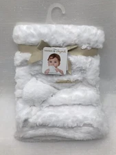 Blankets & Beyond White Swirl Baby Blanket Security Lovey Plush Unisex NEW