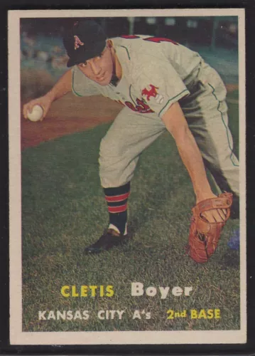 1957 Topps # 121 Clete Boyer, NM, SHARP ROOKIE CARD of ALL-STAR!!