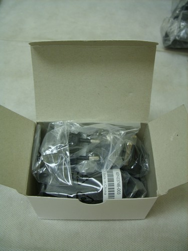 BlackBerry Bold 6 OS 9650 Smart Phone OEM Accessories Bundle - Holster, Charger - 第 7/12 張圖片