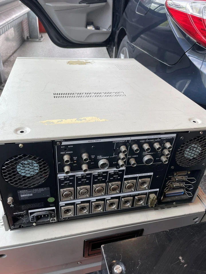 Sony BVW-70 SP Video Cassette Grabadora Betacam AC 100 240V 240W 50/60Hz PIEZAS Foto 2 de 4