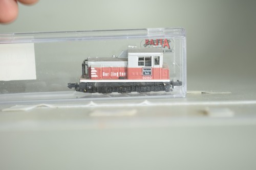 BACHMANN SWITCHED CB&Q CHICAGO BURLINGTON Y QUINCY ESCALA 91044 | Zustand: Used