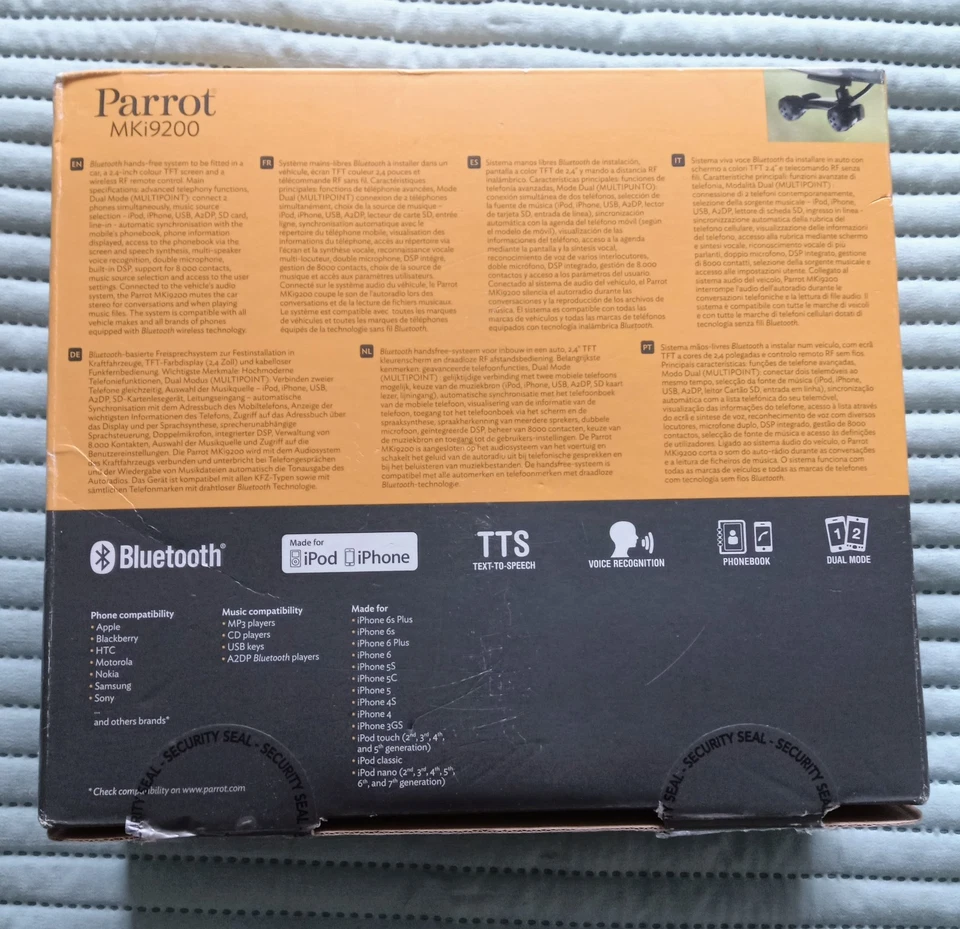 New, Boxed Parrot MKI9200 Bluetooth Handsfree Car Kit - Complete Kit - Image 2 of 4