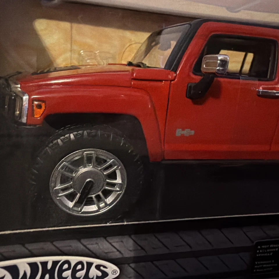 1/18 HOT WHEELS HUMMER H3 - Изображение 4 из 4