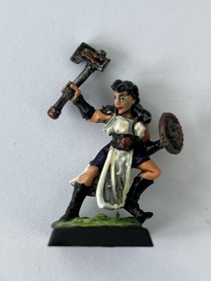 OOP Rare Mordheim - Sisters of Sigmar Novice 2 D - Citadel Original Metal
