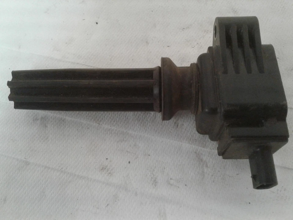 Bobina de encendido usada se adapta a: Ford Focus 2016 2,3 grado A Foto 2 de 4