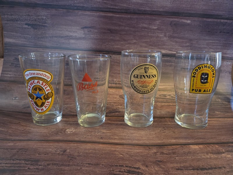 Set Of 4 Beer Pint Glasses Guinness Bass Ale Boddingtons Pub Ale Newcastle