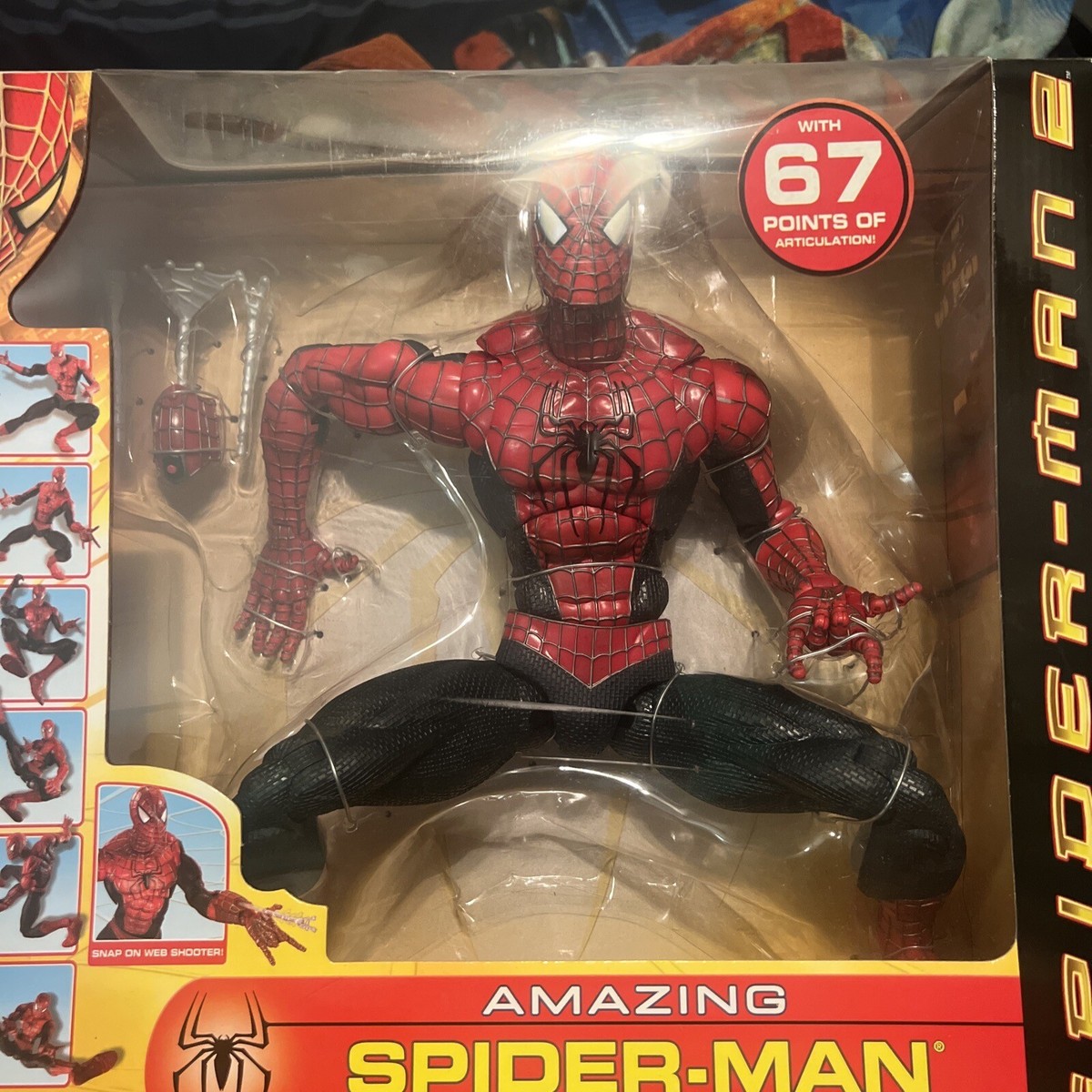 2004 Toy Biz Spider-Man 2 Amazing Ultimate Super Poseable 18