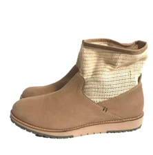 EMU Austrailia Women's Numeralla  Lightweight Leather Ankle Boot Size 9.5 