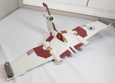 Hasbro 2008 Star Wars Clone Wars V-19 Torrent Starfighter Near