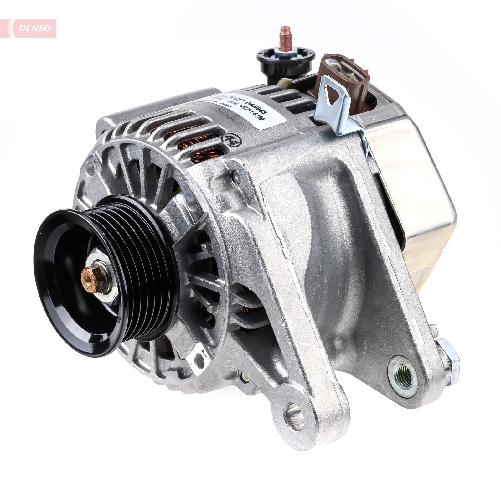 DENSO DAN943 Alternator for TOYOTA
