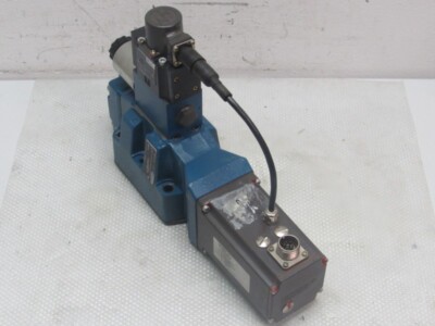 Rexroth Hydraulics 4WRDE 16-52/V R900874607 + Z4WE 6 E68-31/EG24K4 *00939990*