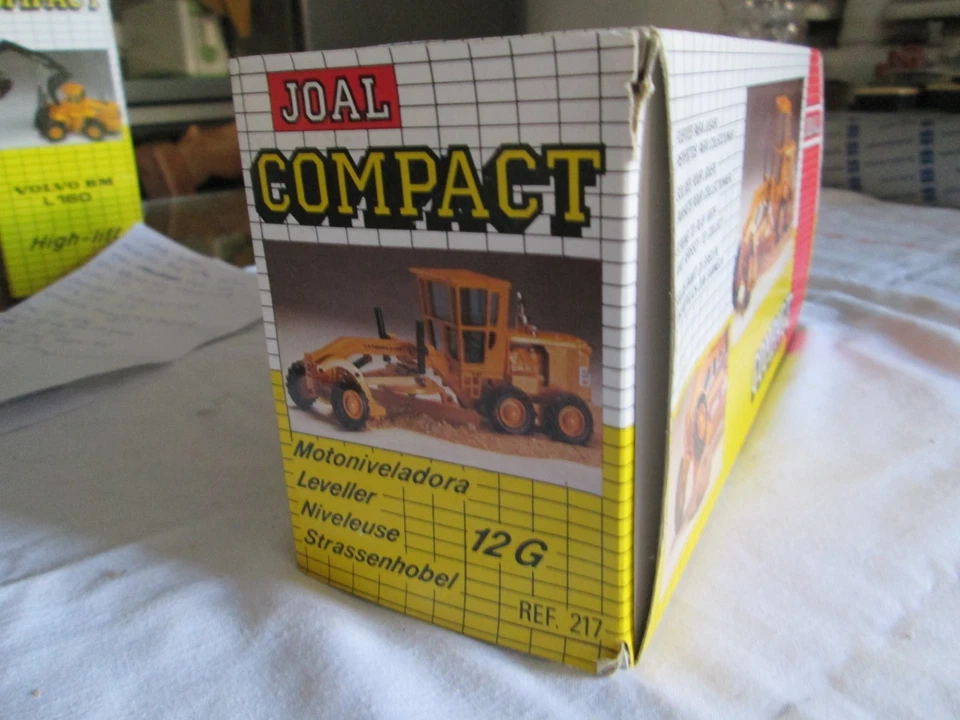 Joal compact 217 Caterpillar 12 G niveleuse 1/50 - Photo 3/3