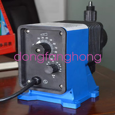 1pcs NEW Pulsafeeder Electromagnetic diaphragm metering pump LB03SB-PTC1-XXX