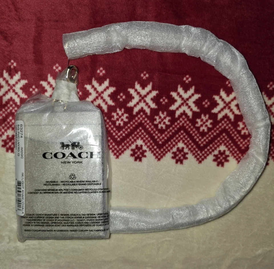 Novo cordão de identificação de lona Coach Badge Signature F63274 IM cáqui claro/giz - Imagem 4 de 4