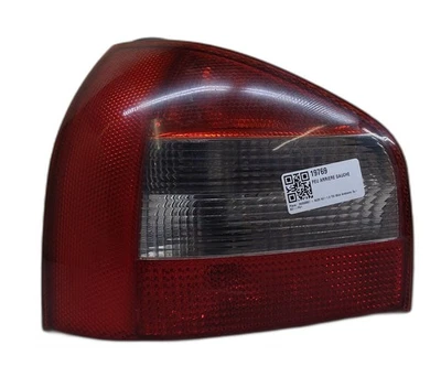 Feu arriere gauche Audi A3 I A3 I 8L0945095A - Photo 1/3