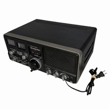 Realistic DX-300 Base Station Receiver POWERS ON UNTESTED