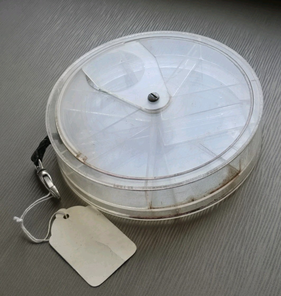 Charlie Fox Pennsylvania Fly Fisherman Custom Made Round Lucite Fly Box