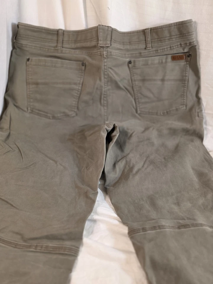 Мужские б/у брюки с красной головой - Изображение 2 из 3