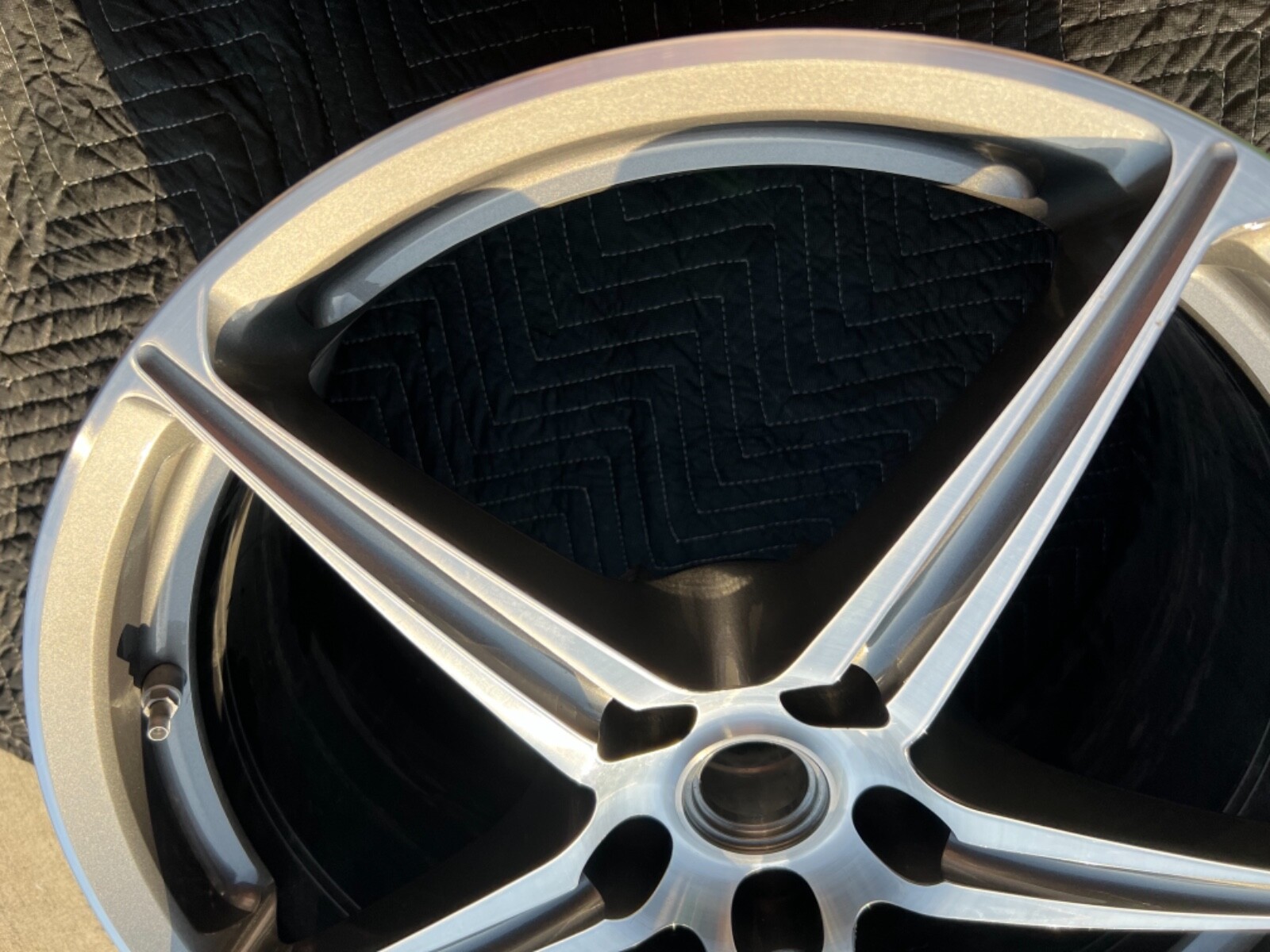 forged diamond cut ferrari 458 Italia spider wheel 255226 262950 268642 20” rear