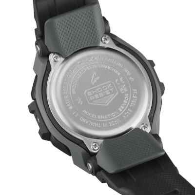 CASIO G-SHOCK G-SQUAD GBD-300-1JF GPS wristwatch with Bluetooth