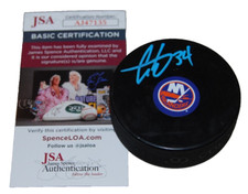 COLE EISERMAN signed (NEW YORK ISLANDERS) Logo hockey puck JSA COA AJ47135 COLE EISERMAN signed (NEW YORK ISLANDERS) Logo hockey puck JSA COA AJ47135