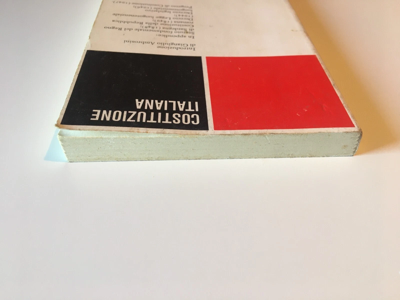 Foto 12 di 12