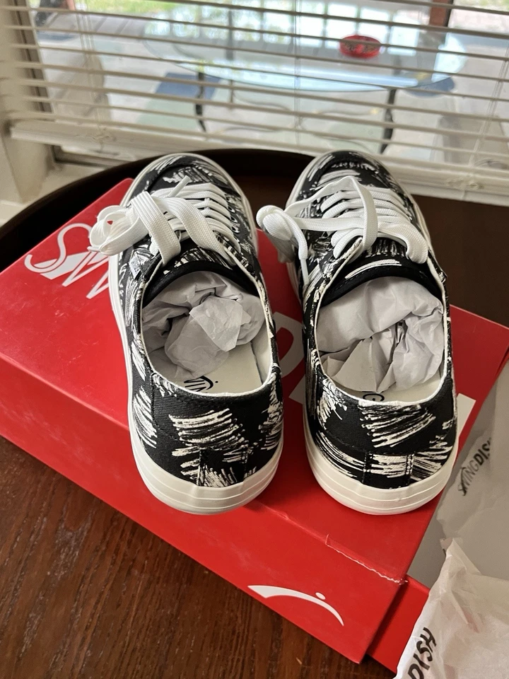 Zapatos de golf para mujer, nunca usados, nuevos talla 8,5 para mujer’s Foto 3 de 4