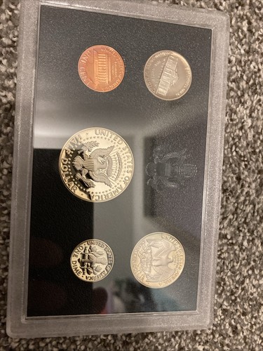Lot Of Us Proof Sets 1975; 1980; 1983 1991; 1992; 1997; 2002; 2006 - Picture 8 of 18