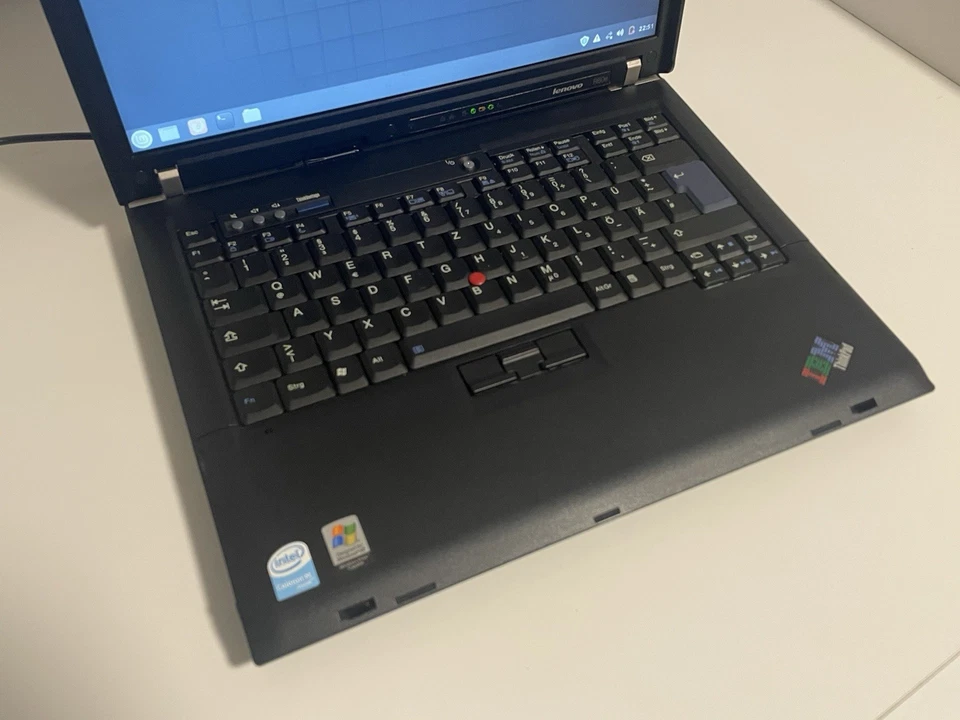 Lenovo IBM ThinkPad R60e Notebook Type:0657 Linux Vintage - Bild 3 von 4