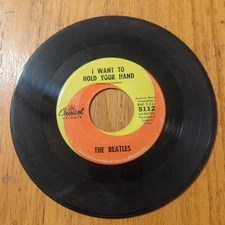The Beatles I Want To Hold Your Hand/I Saw Her Standing There 45 rpm 5112 Vinyl