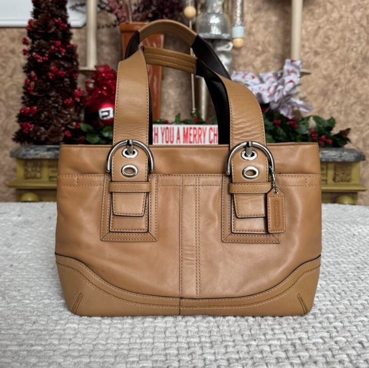 COACH Soho F12302 Tan Leather Tote Bag Buckle Hobo Shoulder