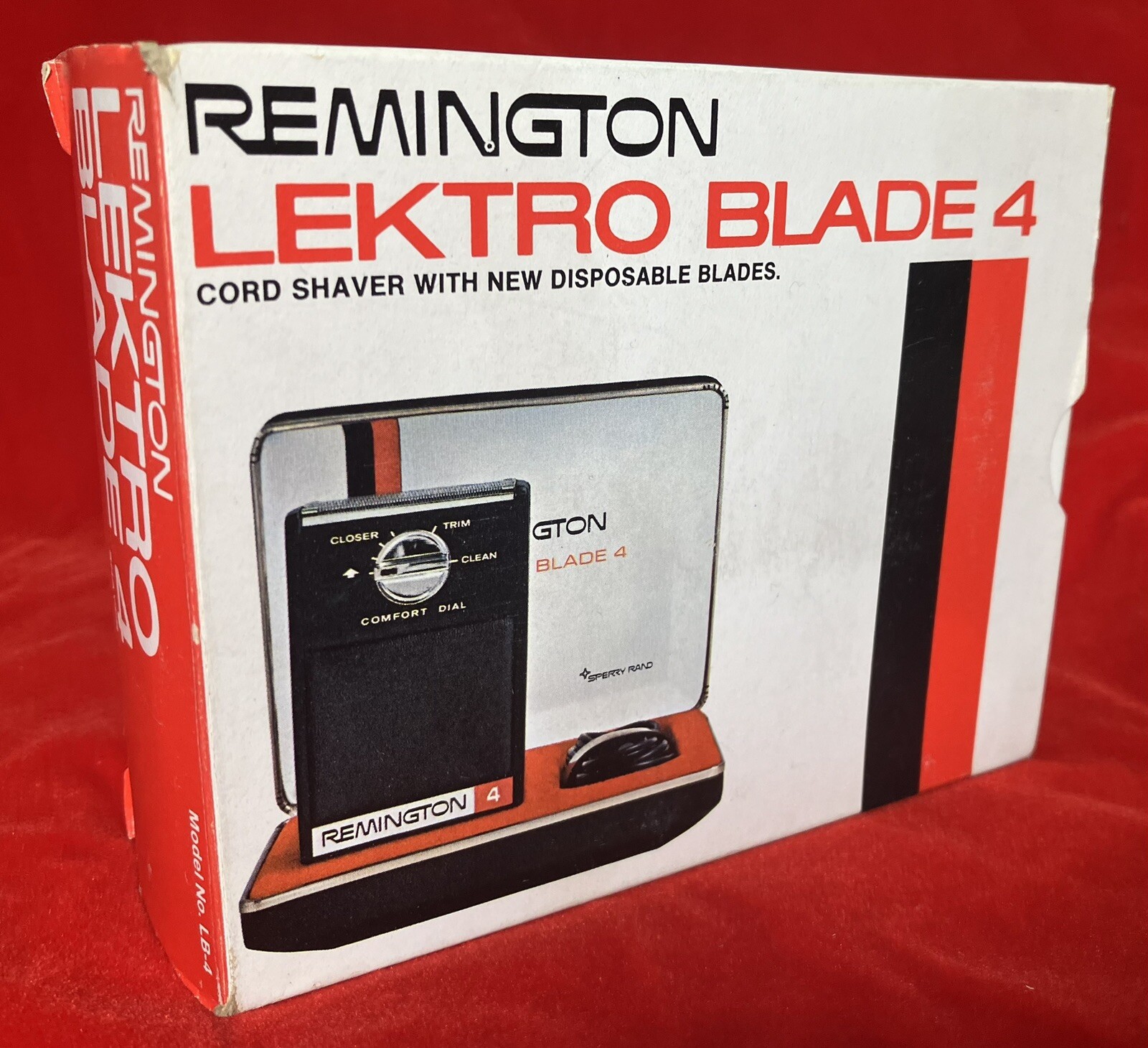 NOS Vintage Remington Lektro Blade 4 Electric Shaver Razor W/Case Cord Box Works