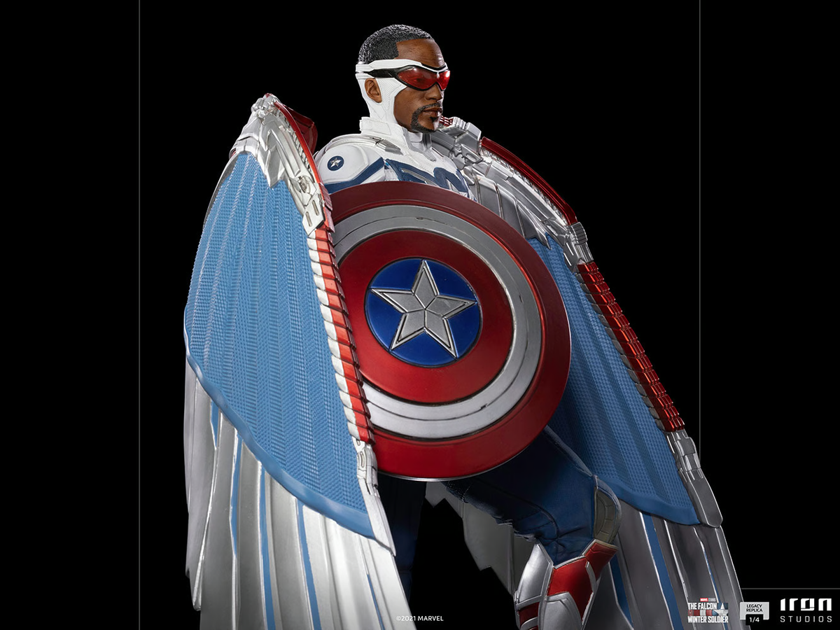 1/4 Captain America Sam Wilson Complete Version Statue Iron 1/4 Captain America Sam Wilson Complete Version Statue Iron