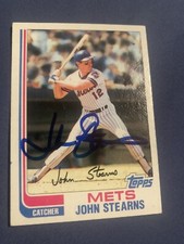 John Stearns autographed 1982 Topps baseball card #743 