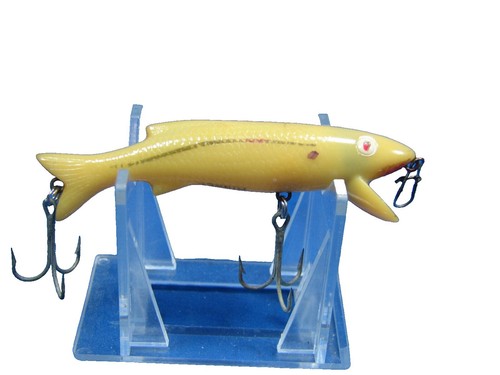 New? Doll Fish Vibrator Lure Yellow Silver Red Black