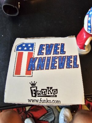【FUNKO WACKY WOBBLER】EVEL KNIEVEL Evel Knievel Funko Wacky Wobbler 2001 Vintage Bobble Head in