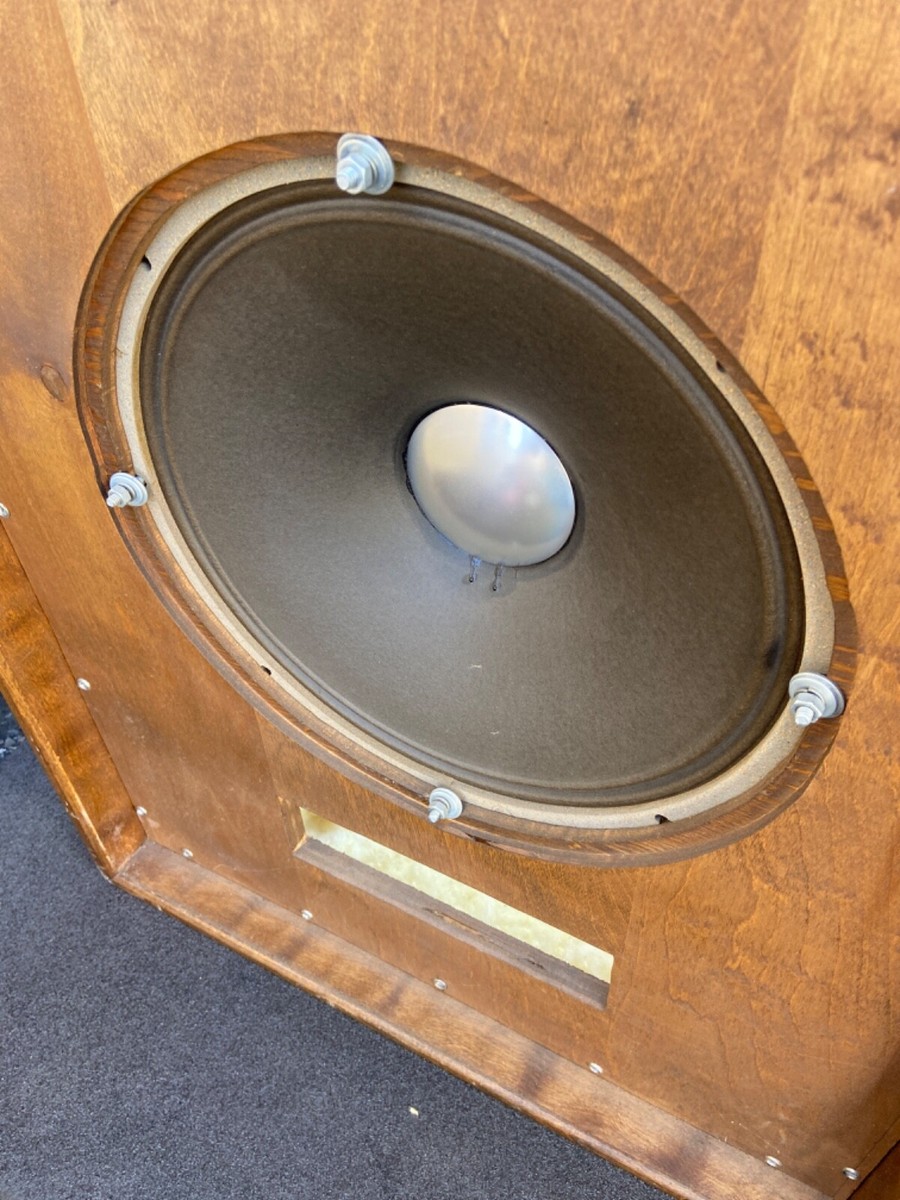 vintage JBL Speakers pair D-130 D-131 N2600 075 Tweeters | eBay vintage JBL Speakers pair D-130 D-131 N2600 075 Tweeters | eBay