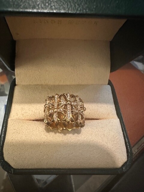 CHROME HEARTS 22K CEMETERY P DIA CROSS RING PAVE DIAMOND GOLD Pre