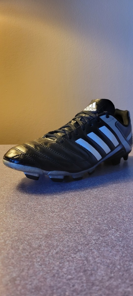 mens used adidas soccer cleats size 11