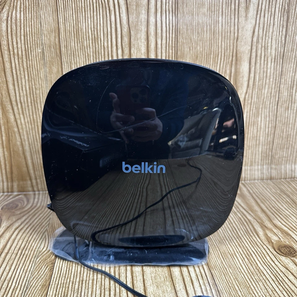 Belkin F9K1115V2 AC 1750 Wireless Wi-Fi Router Dual-Band 4-Port Gigabit - Image 4 of 4