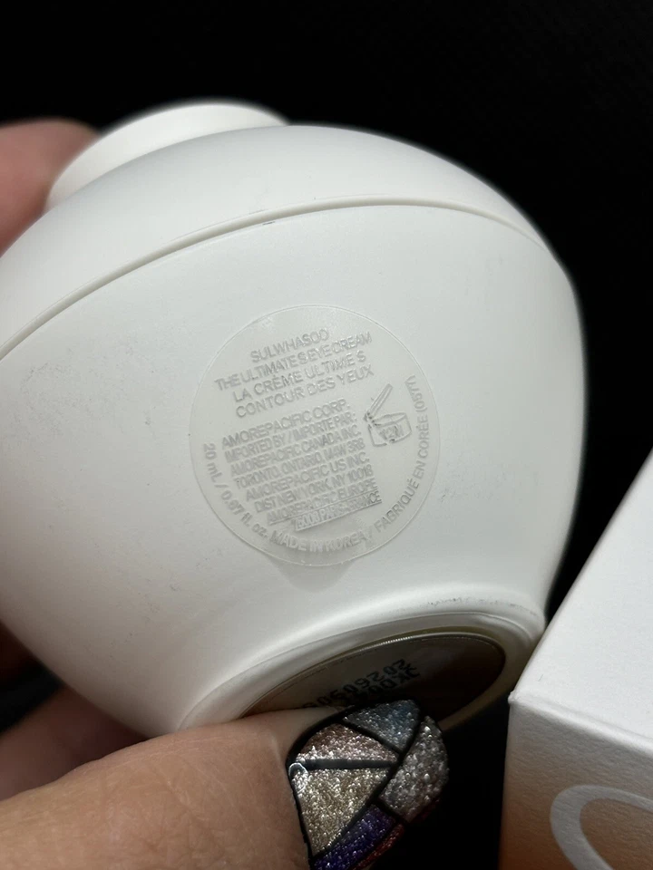 Crema para ojos SULWHASOO The Ultimate S 0,67 oz Foto 3 de 4
