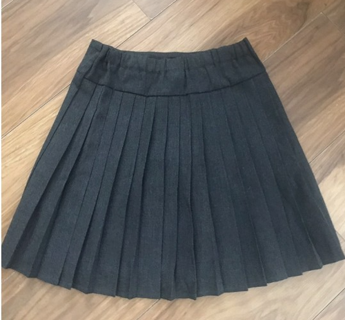 *NEW* Girls Adjustable Pleated School Skirt - Age 9 - Picture 2 of 4