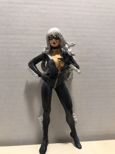 diamond select black cat