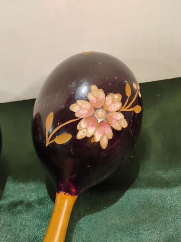 Vintage Mexican Maracas Hand Carved And painted design Purple - Picture 4 of 8